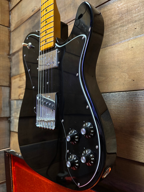 2023 Fender American Vintage II 77 Tele Custom Black w/case