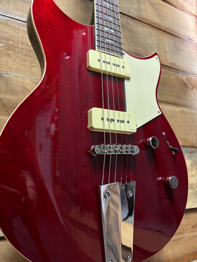 YAMAHA REVSTAR RSS02T 　　Epiphone ギグケース Yamaha Revstar RSS02T Fired Red w/case