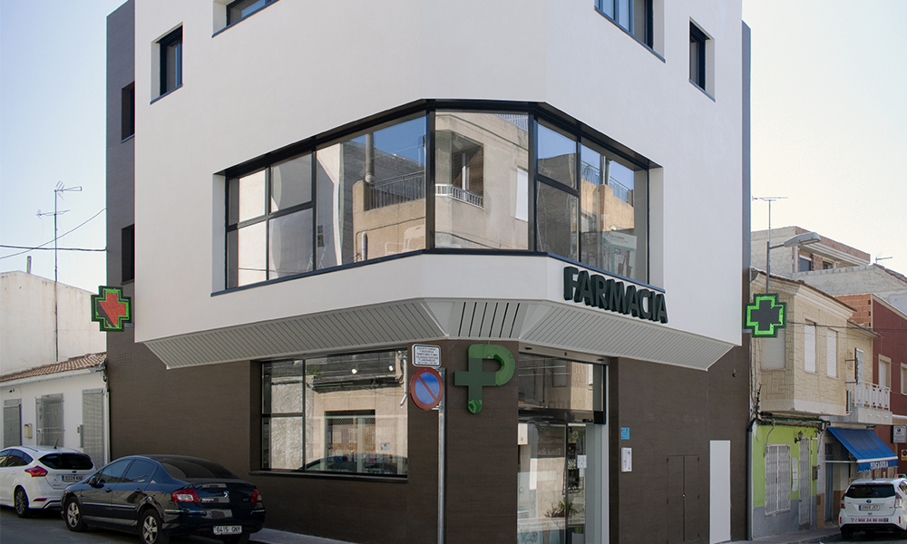imagen exterior 1 farmacia pacheco
