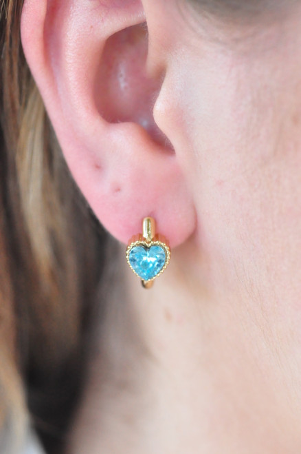Super Cute Gold Tone Stainless Steel CZ Hoop Earrings BLUE Heart CZ 9x10mm NEW