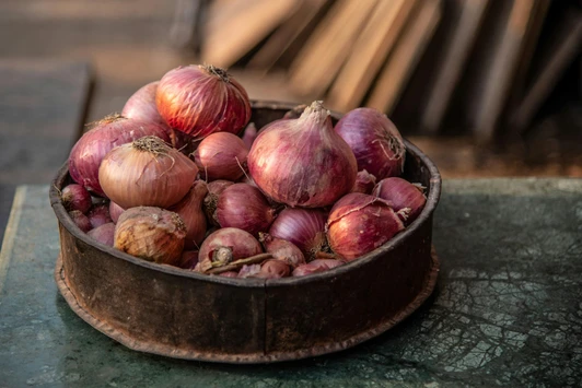 ORGANIC FOOD GRADE: DUTCH RED SHALLOT