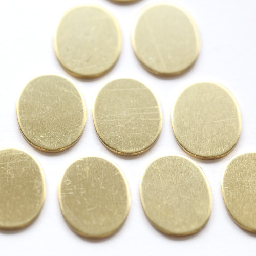 Brass Oval, 18x13mm - Pack of 10 (700-BR) - SALE PRICE: 50% OFF
