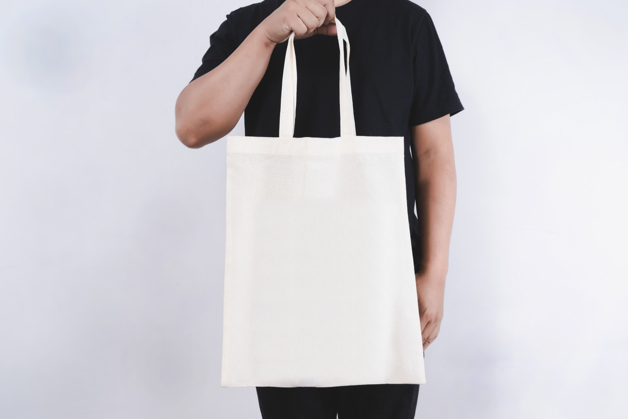 3 Powerful Ways Reusable Canvas Tote Bags Help the Planet (2025 Update)