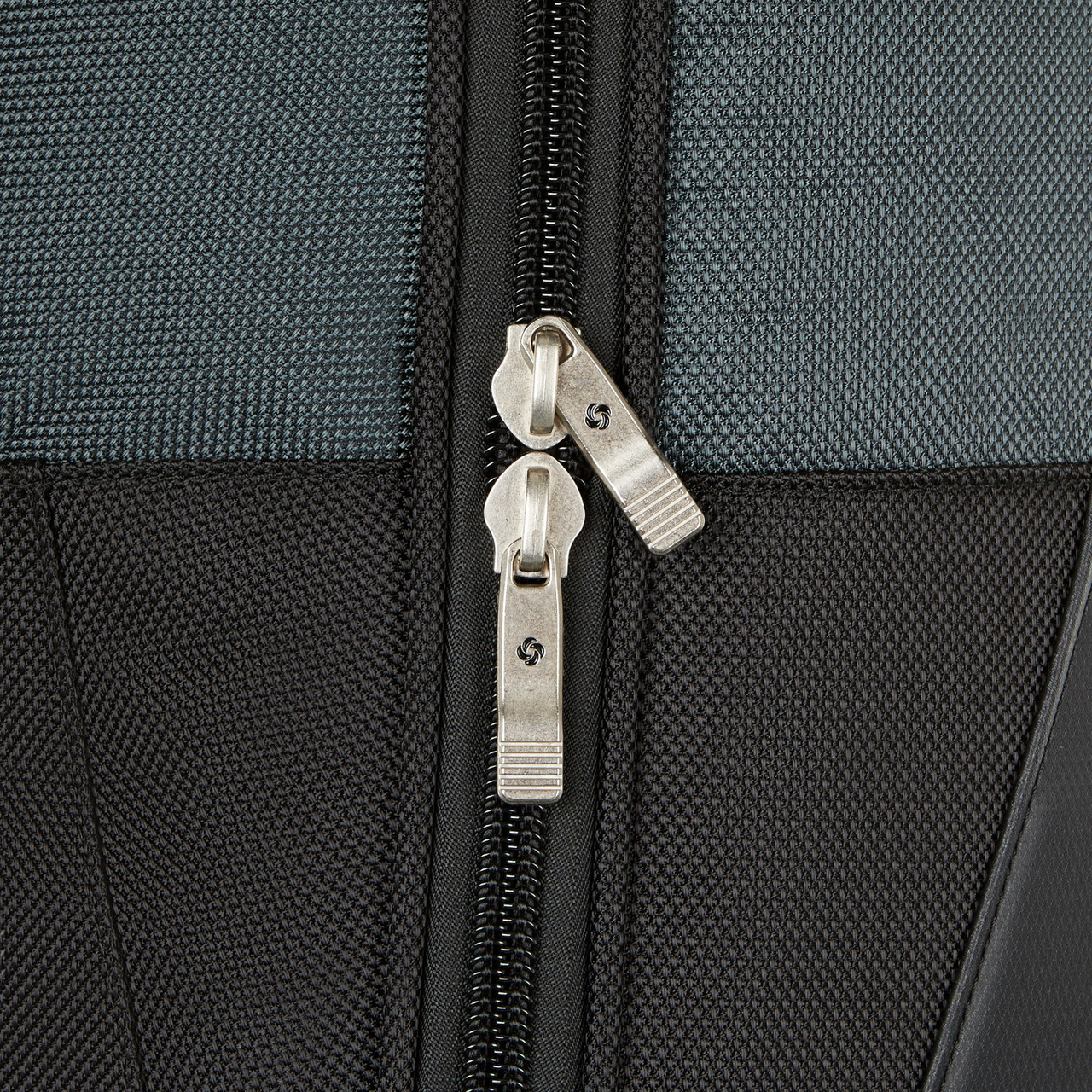 Wholesale Samsonite Softside Travel Golf Bag with Luggage Tag