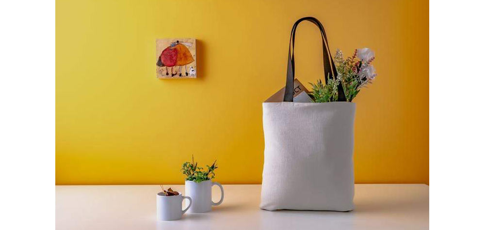 10 Things to Do with Tote Bags