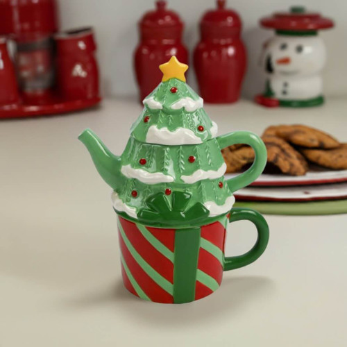 Boston Warehouse Tea for One, Tree, and Present