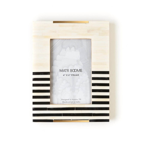 Matr Boomie Mukhendu Stripe 4x6 Black White Picture Frame - Carved Bone