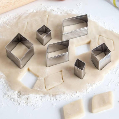 Fox Run 6 pc Stainless Steel Cookie Cutter Set, Diamonds Fox Run 6 pc Stainless Steel Cookie Cutter Set, Diamonds