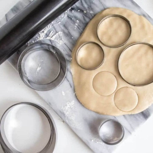 Fox Run Large Round Cookie Cutters, 9 pc Stainless Steel Set 2 to 6-in Circles