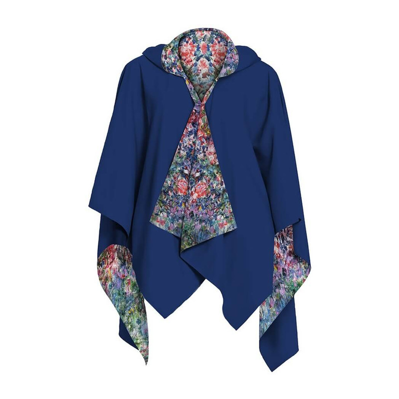 Galleria Monet's House at Giverny Under The Roses Women's Reversible Rain Cape