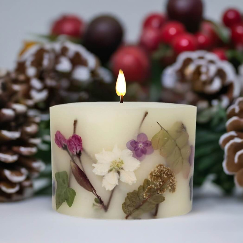 Rosy Rings Petite Oval Botanical Candle-Black Currant & Bay