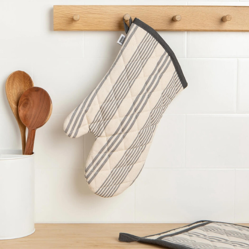 Now Designs by Danica Pencil Stripe Superior Mitt Oven Mitt