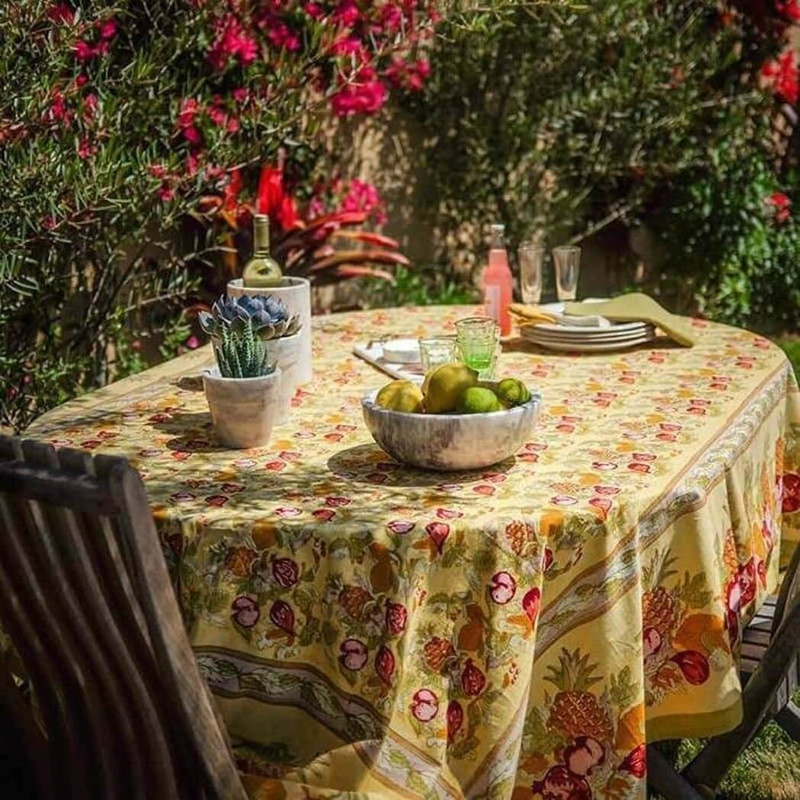 Couleur Nature Tutti Frutti Yellow/Green Tablecloth, 71" x 106" 