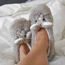 women's slippers