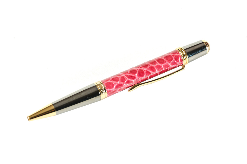 Crocodile Skin Pen - Pink