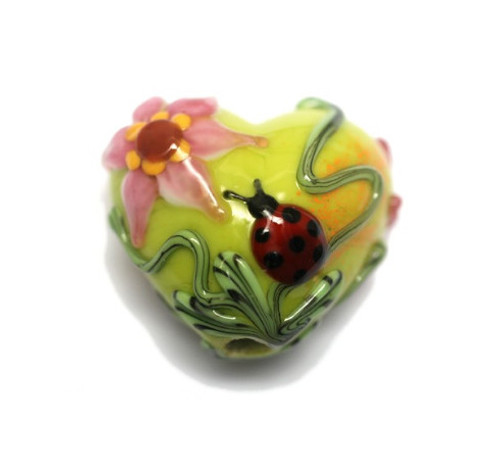 19mm Ladybug w/Flower Heart Grace Bead
