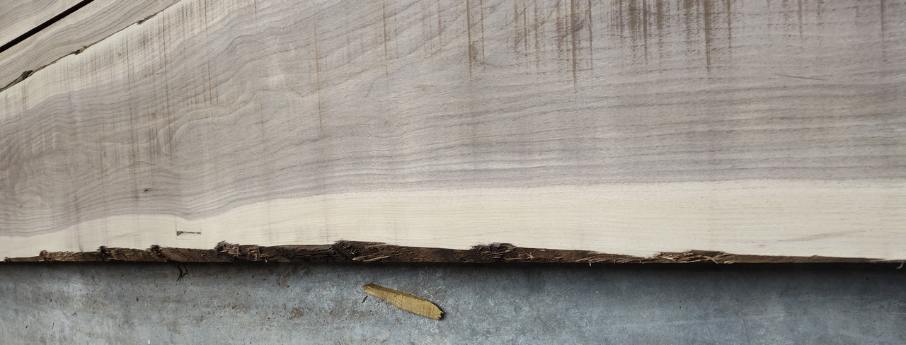 Wide Walnut Board - 4875