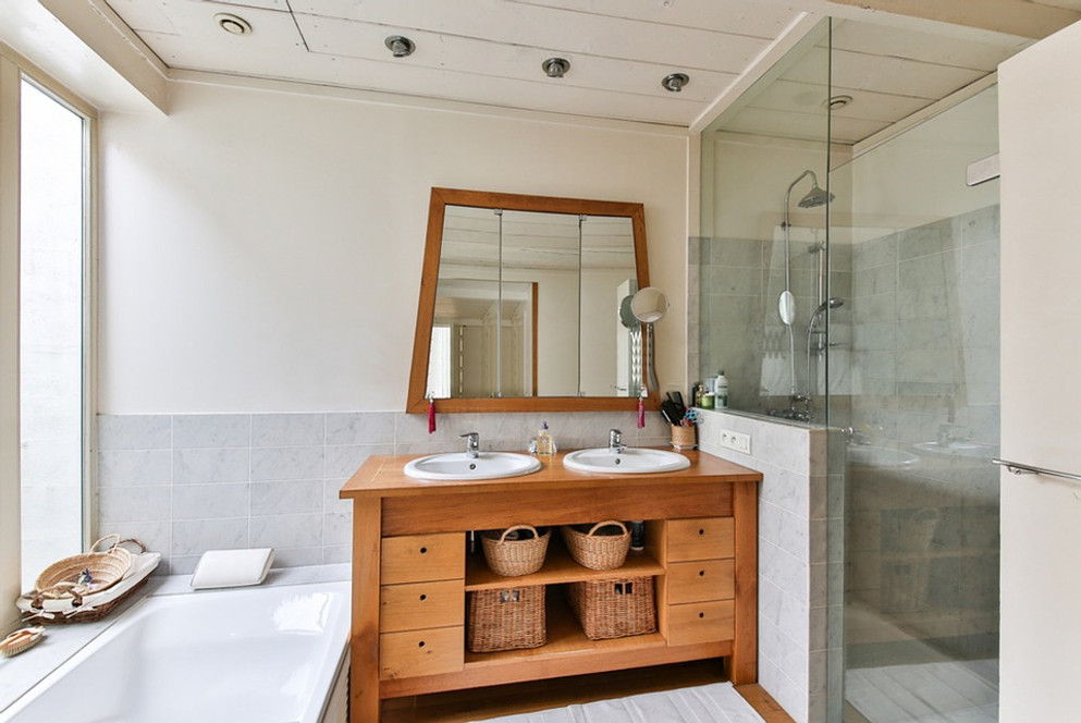 ​5 Tips to Select the Right Bathroom Furniture
