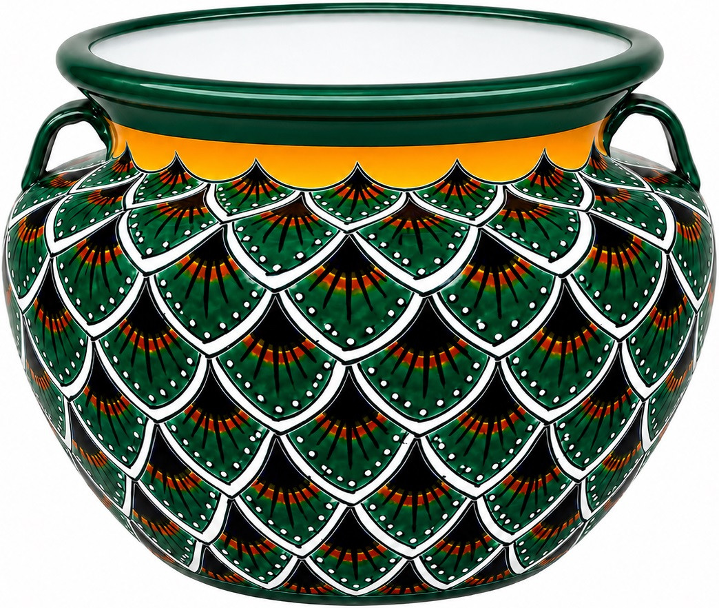 Hand painted talavera planter with green scallop pattern