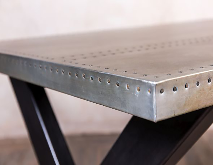 Bar and Restaurant Metal Table-Tops - Rustica House