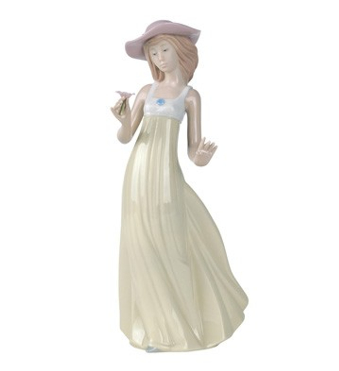 Nao by Lladro Porcelain Gentle breeze Figurine - Distinctive Decor