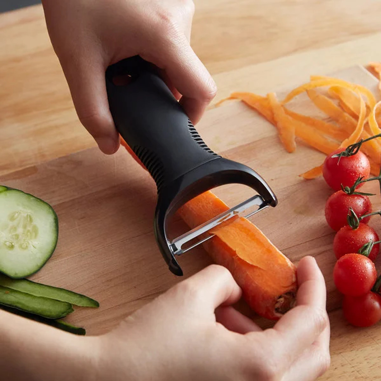 Cuisipro - Serrated Y Peeler