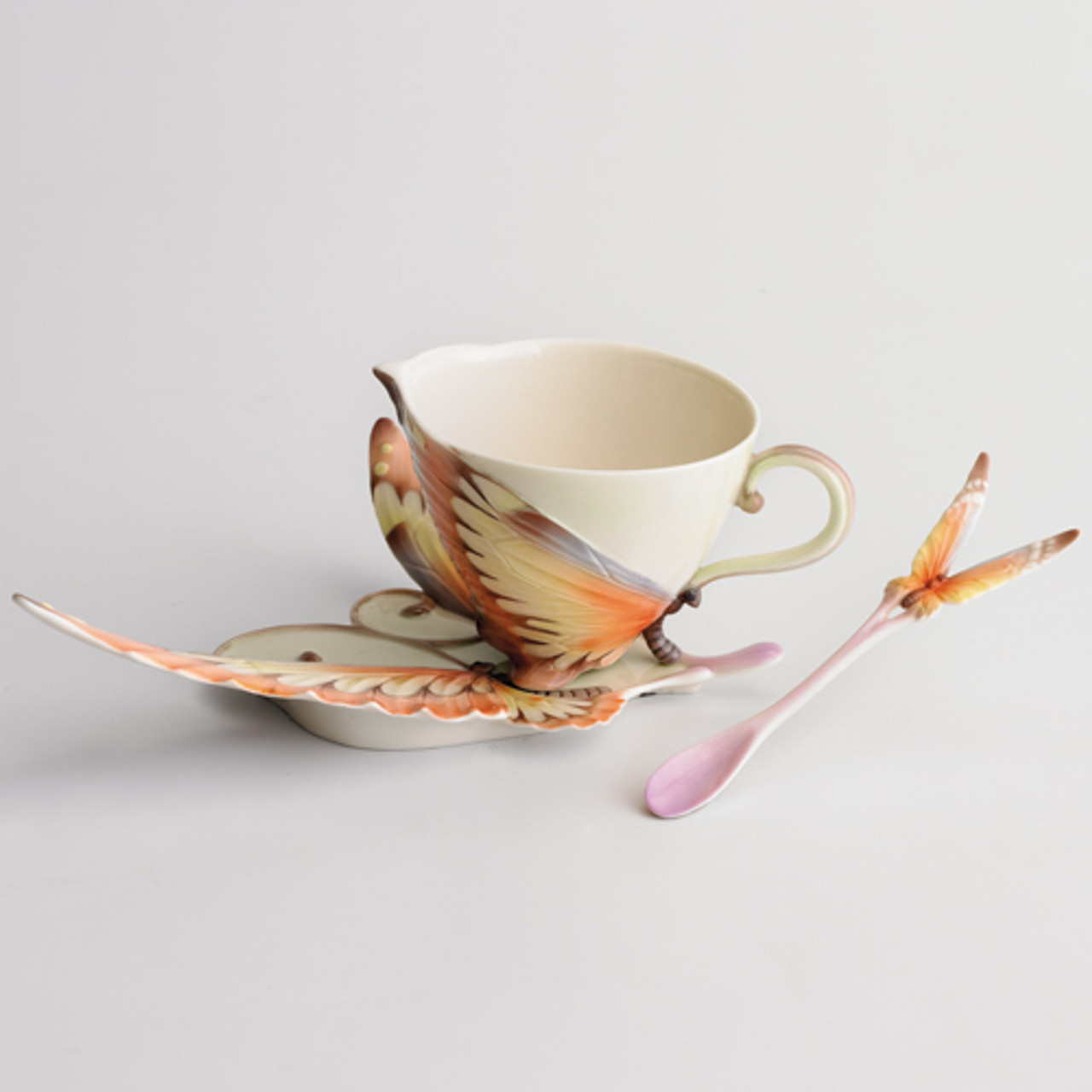 Franz Collection Papillon Cup, Saucer & Spoon Set Fantasy - Distinctive  Decor