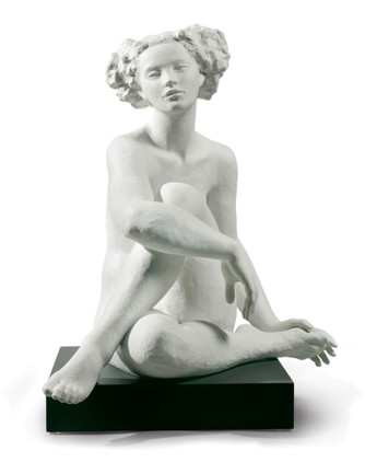 Lladro Essence Of A Woman Figure