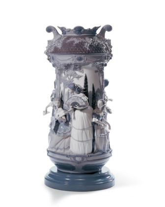 Lladro Ladies In The Garden Vase-Grey (Re-Deco)