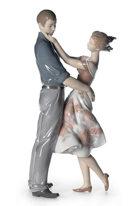 Lladro Happy Encounter Couple Porcelain Figurine