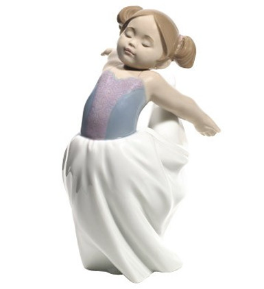 Nao by Lladro Porcelain "About to go on stage" Figurine