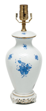 Herend Chinese Bouquet Blue Medium Basketweave Lamp Only B