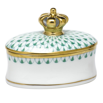 Herend Porcelain Fishnet Box Green Box with Crown 2.75L X 2H