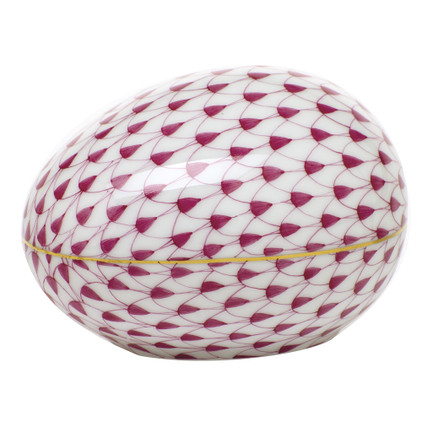 Herend Porcelain Fishnet Raspberry (Pink) Large Egg 3L X 2.25W X 2H