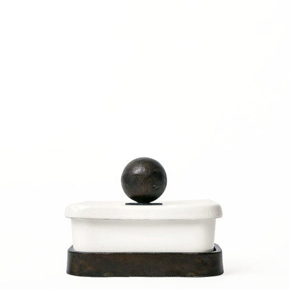 Jan Barboglio Destino Ceramic Dish with Ballin Lid