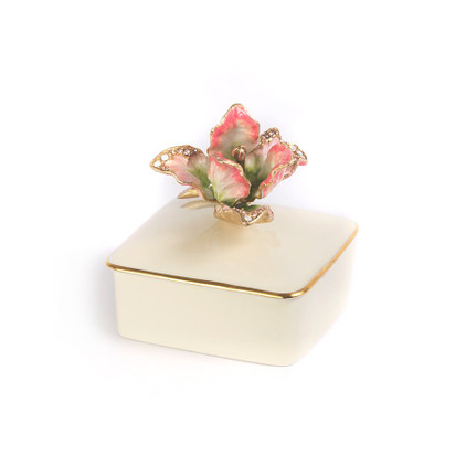 Jay Strongwater Lainey Tulip Porcelain Box - Rose Celadon