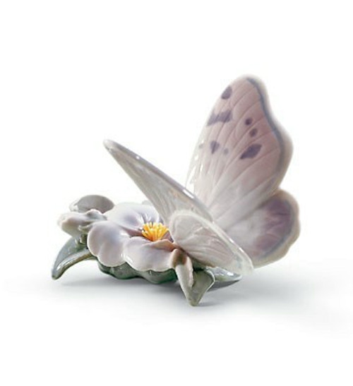 Lladro Refreshing Pause Butterfly Porcelain Figurine