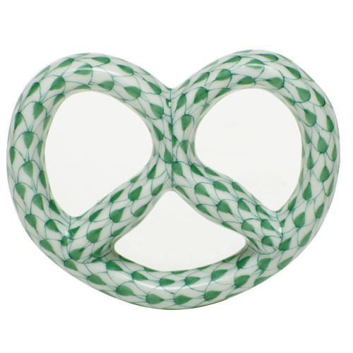 Herend Porcelain Fishnet Green Pretzel 2.25L X 2W