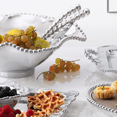 Mariposa Metal String of Pearls Serveware