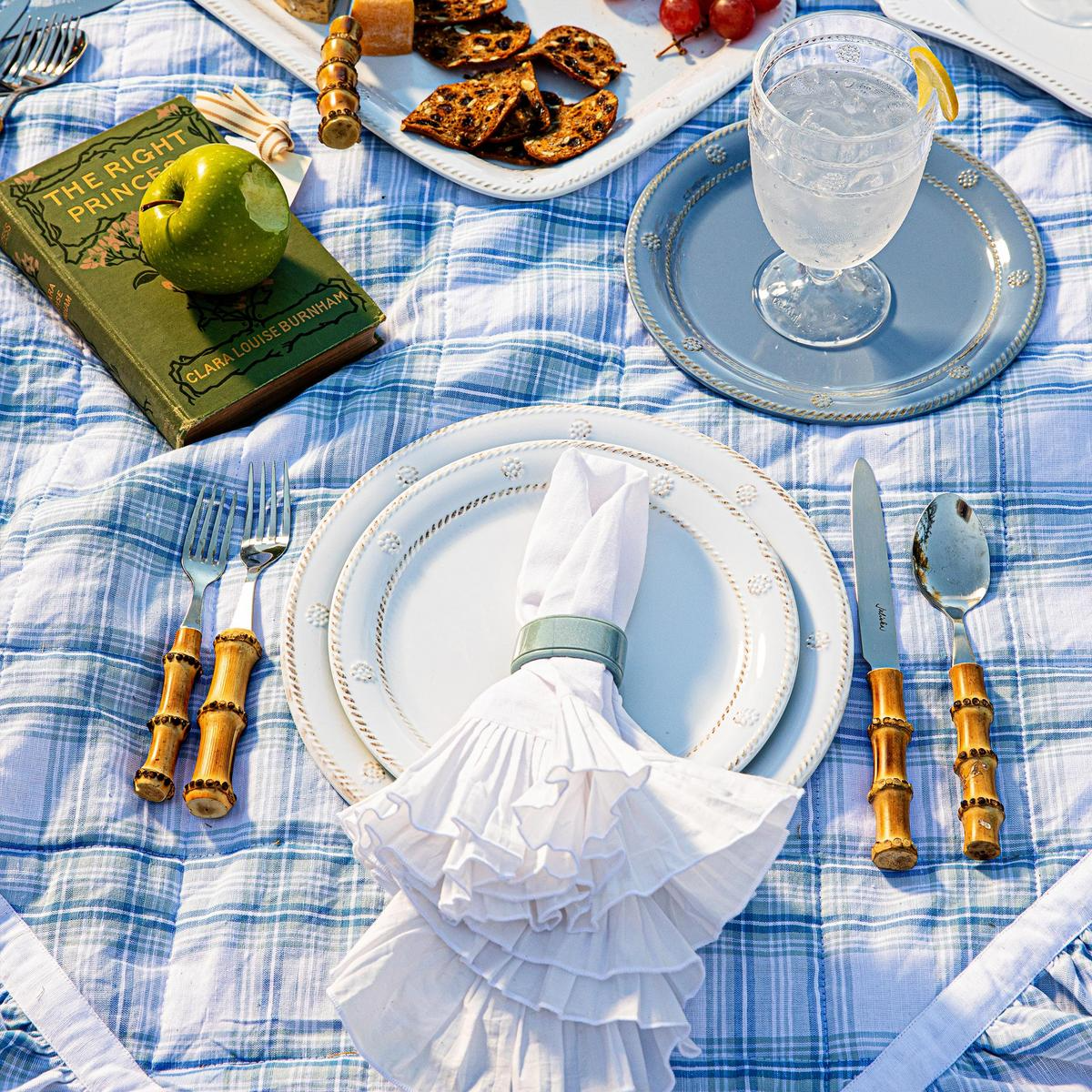 Caspari Paper Luncheon Napkins / Blue And White Floral + sett – One  Mercantile / Sett