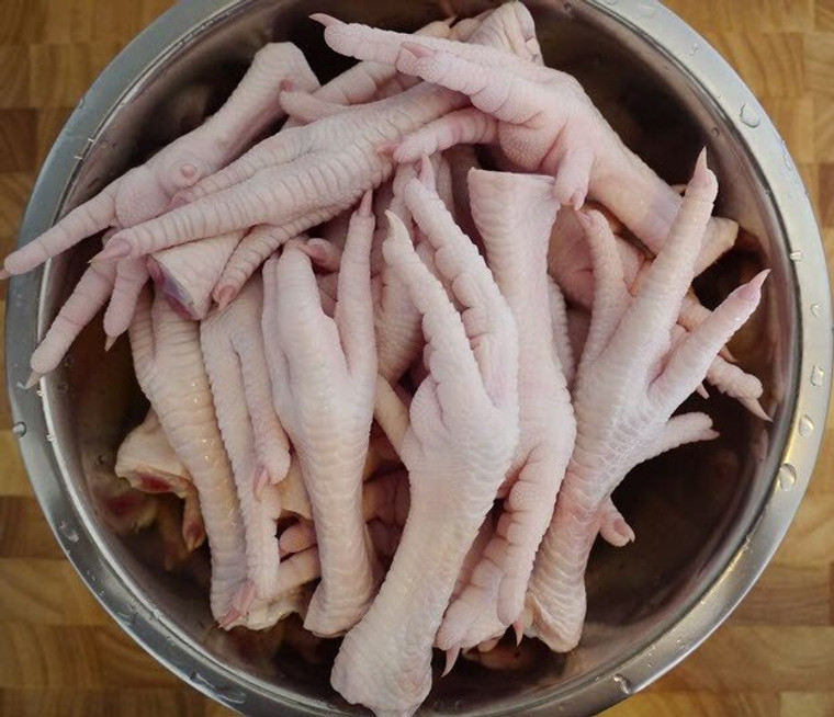 Chicken Feet from PA Local Farm 1 lb pack.