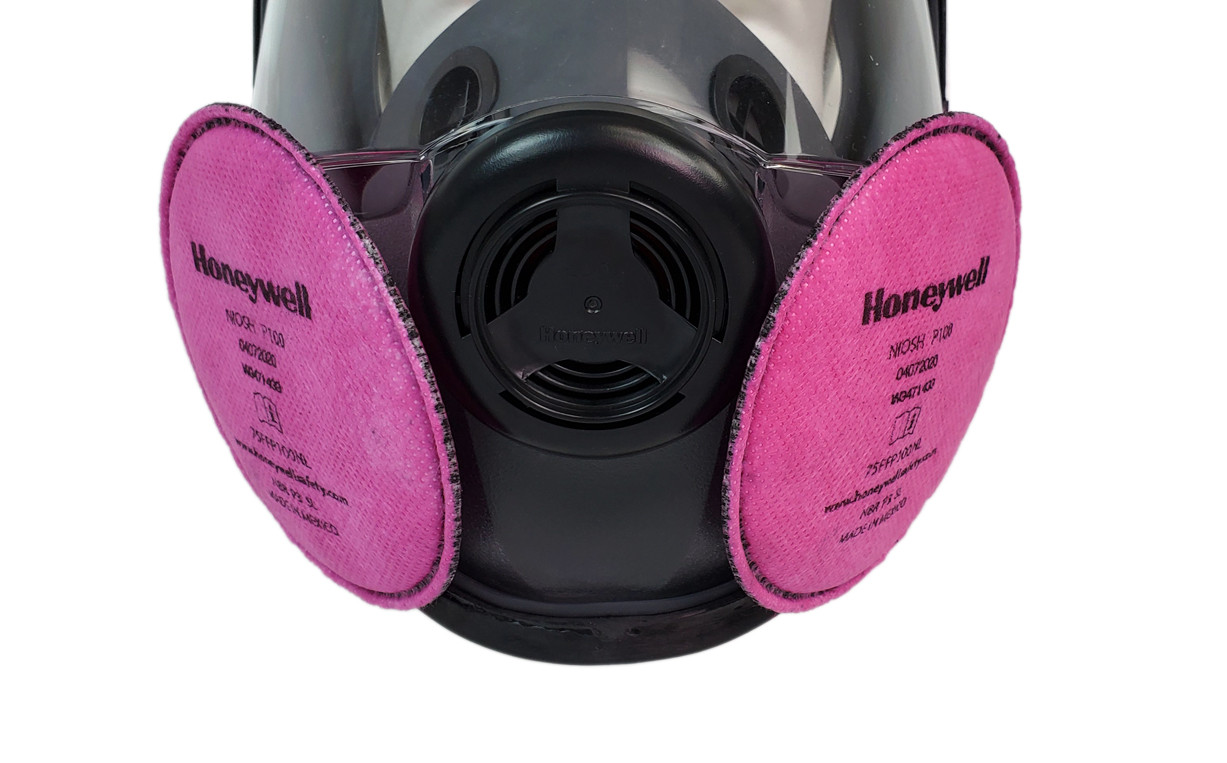 North 54001 Series Full Facepiece LowMaintenance Respirator With P100