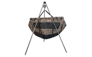 Fox Weighing Tripod CCC037 Hooked Tackle