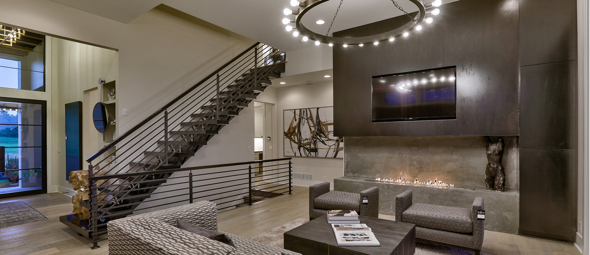 High quality wood stair parts, thick stair treads, large newel posts