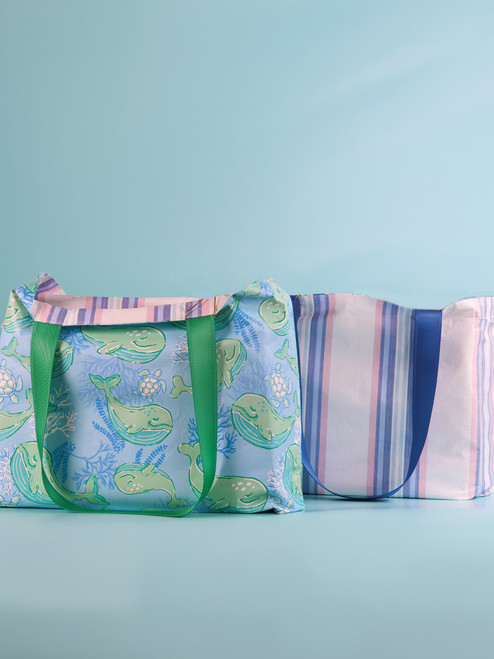 0125-BAG-TOTE-SPLASH-WHALE