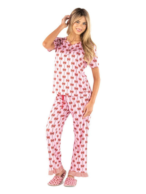 0226-PJ-LILY-HOL-MNTBOW
