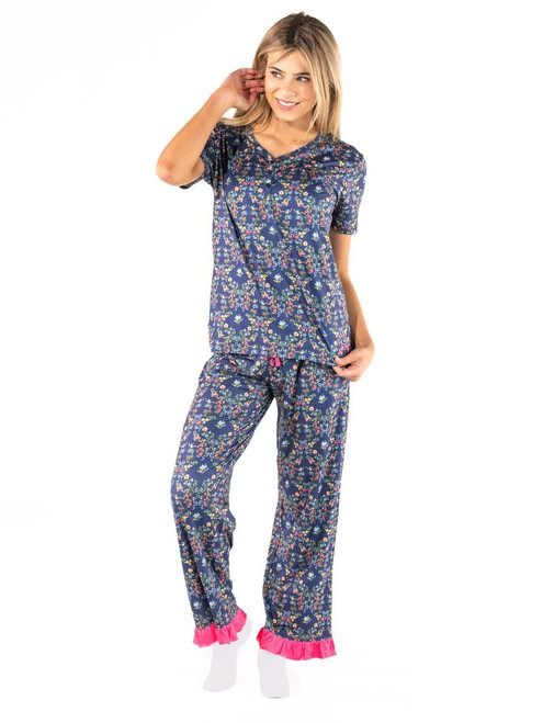 0226-PJ-LILY-EVD-RBNFLR
