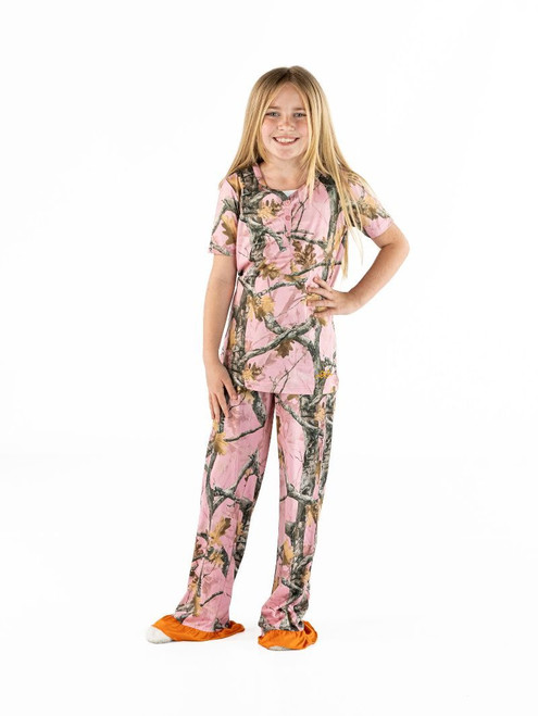 0226-YTH-PJ-LILY-EVD-PKCAMO