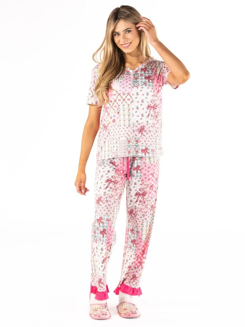 0226-PJ-LILY-EVD-QLTRBN