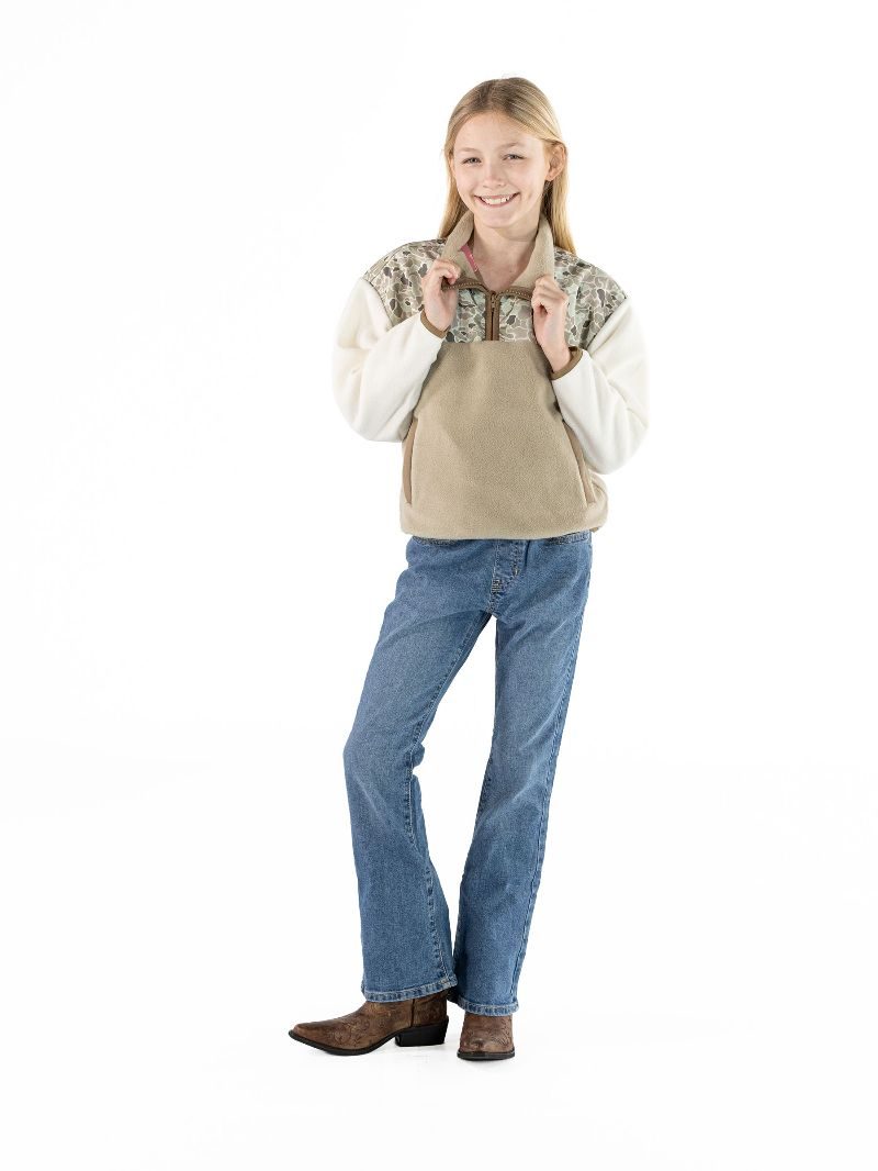 0226-YTH-PULL-ALEYNA-LTCAMO
